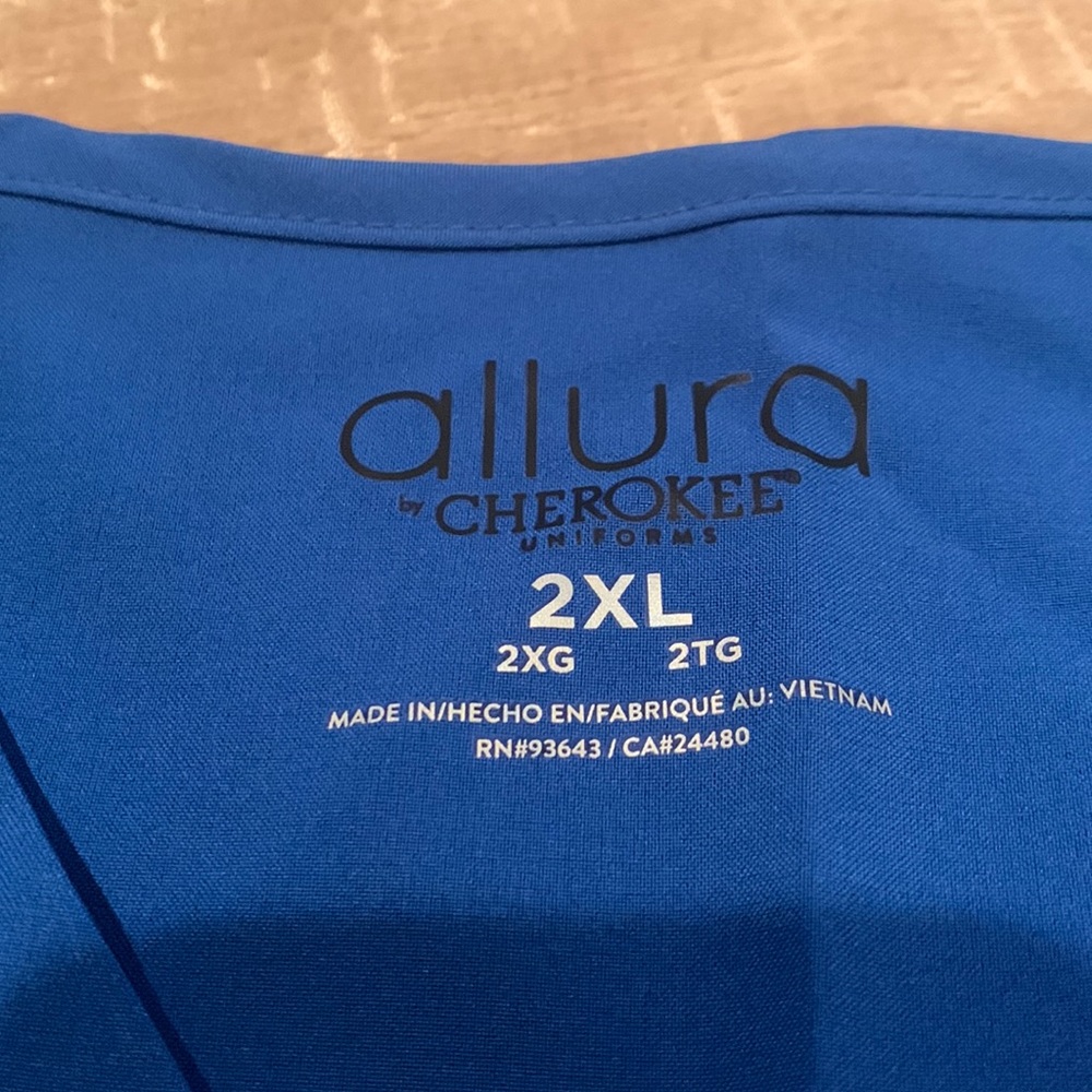Royal blue Cherokee allura scrubs